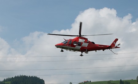 Ups. Hier sollte ein Bild eines Rega-Helikopter erscheinen